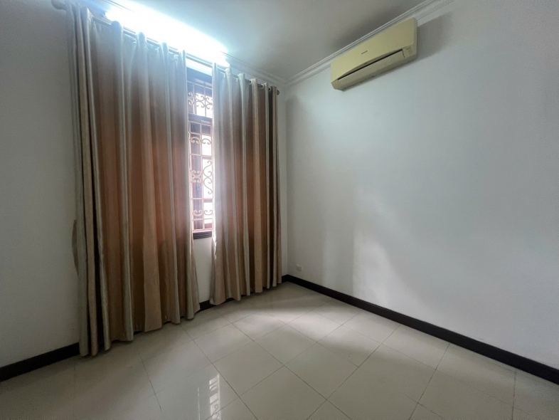 A spacious villa for rent in D block in Ciputra, Tay Ho